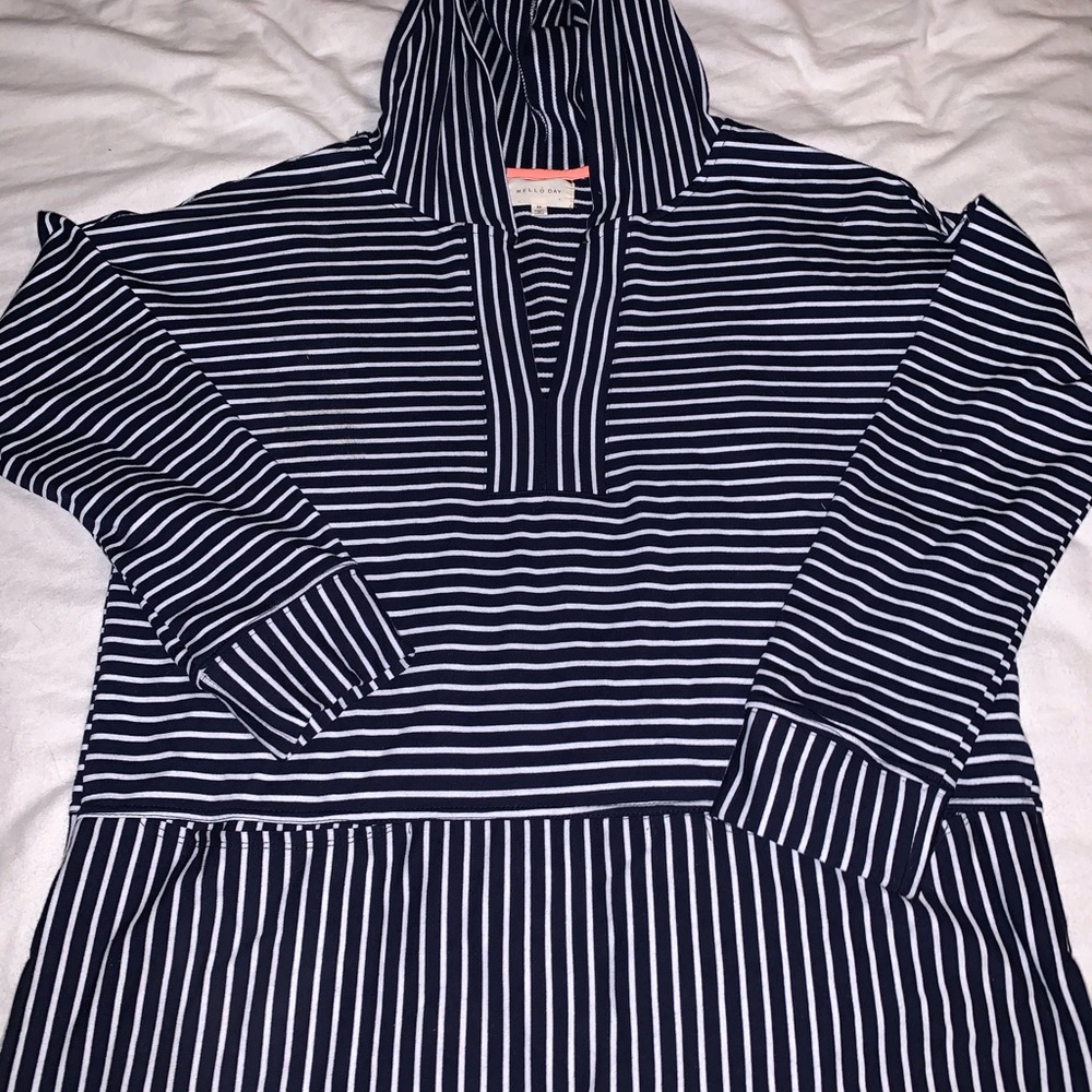Hooded sweatshirt